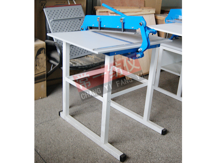 ZO-50J花邊樣品裁切機(jī)（簡易型）